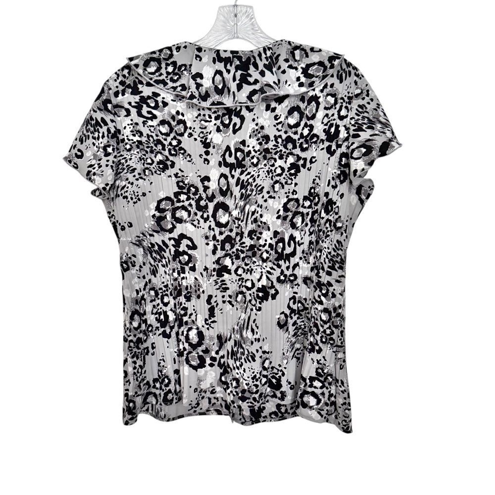 East 5th Black & Gray Animal Print Short Sleeve Ruffle Blouse - Picture 3 of 9